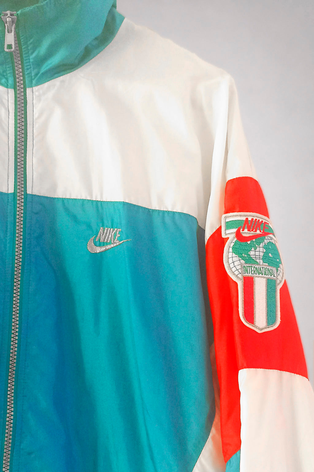 Joya del momento | Nike International 1994 | M