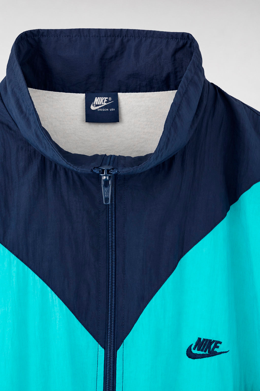 Chamarra Rompeviento Vintage Nike Oregon 1992-1995 | Talla XL