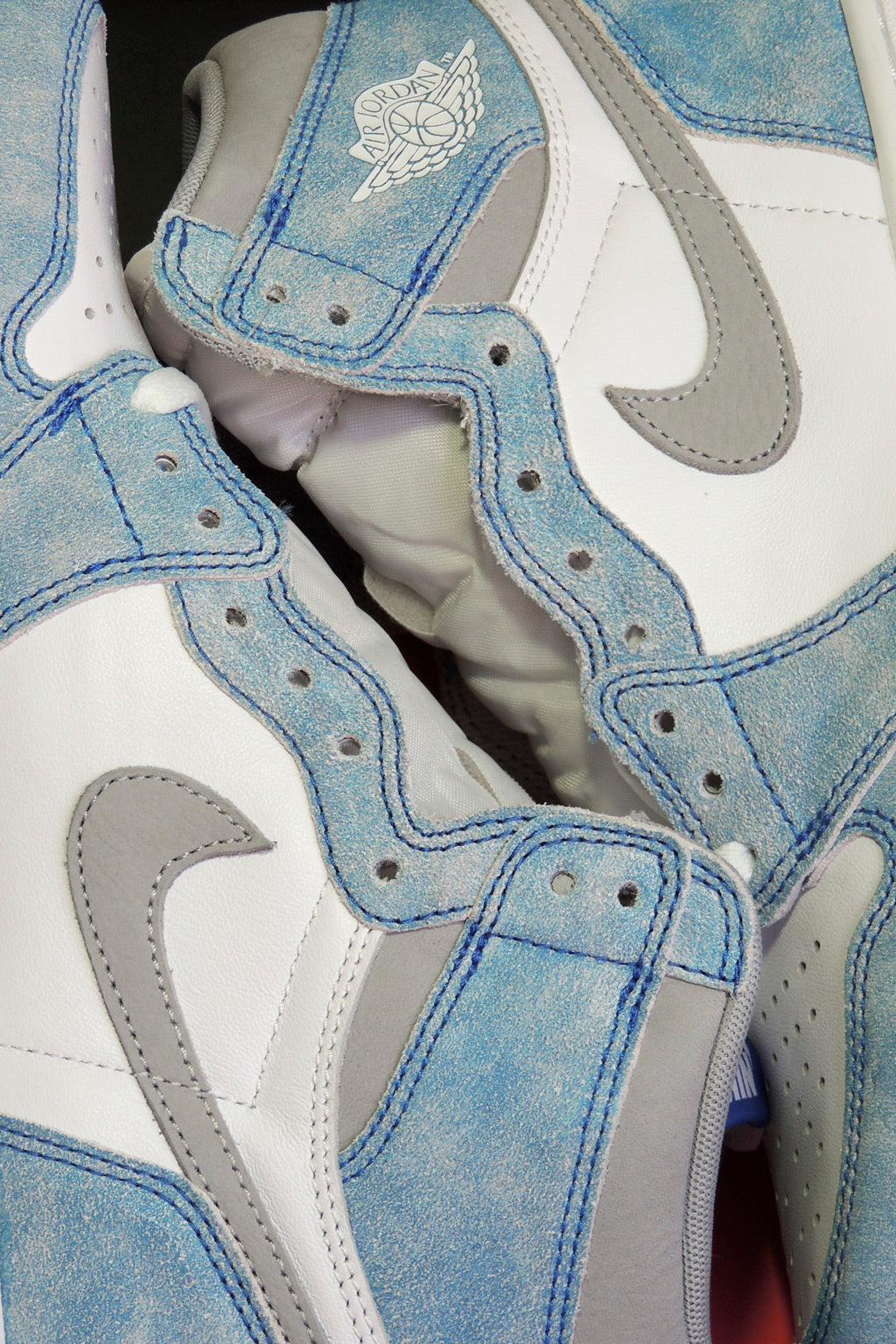 Air Jordan 1 Retro High OG Hyper Royal (2021) | Talla 26.5 cm (8.5 us - 6.5 mx)
