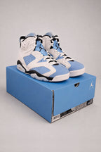 Air Jordan 6 Retro "UNC" (2023) - sneakers coleccion | Talla 27.5 cm (9.5 us - 7.5 mx) (Copia)