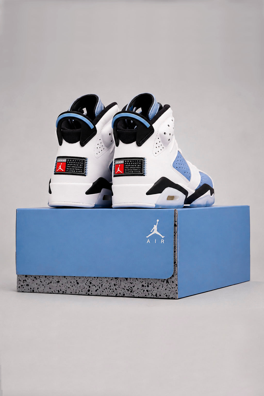 Air Jordan 6 Retro "UNC" (2023) | Talla 27.5 cm (9.5 us - 7.5 mx)